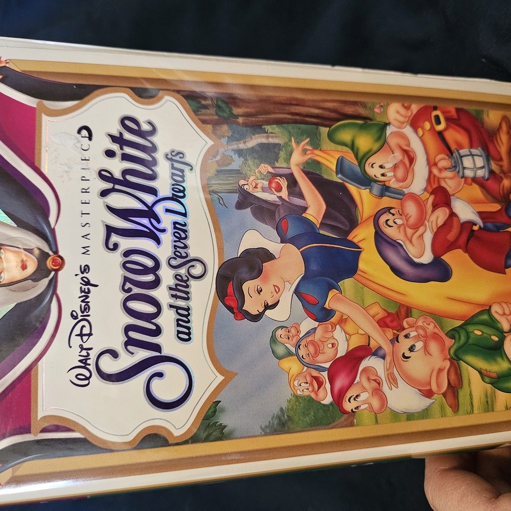 Disney Snow White and the Seven Dwarfs VHS